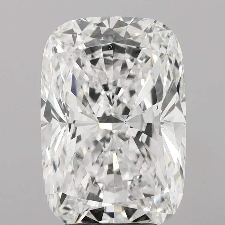 4.01ct Cushion modified Lab Grown Diamond (Colour E, Clarity VS2, IGI Certified)