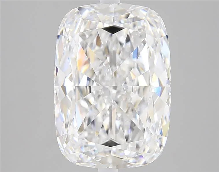 4.03ct Cushion modified Lab Grown Diamond (Colour D, Clarity VVS1, IGI Certified)