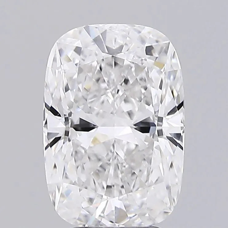 4.07ct Cushion modified Lab Grown Diamond (Colour E, Clarity VVS1, IGI Certified)