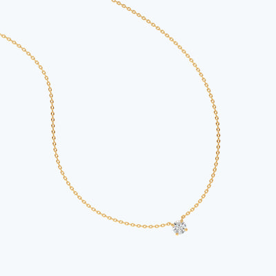 4 Claw Solitaire Pendant