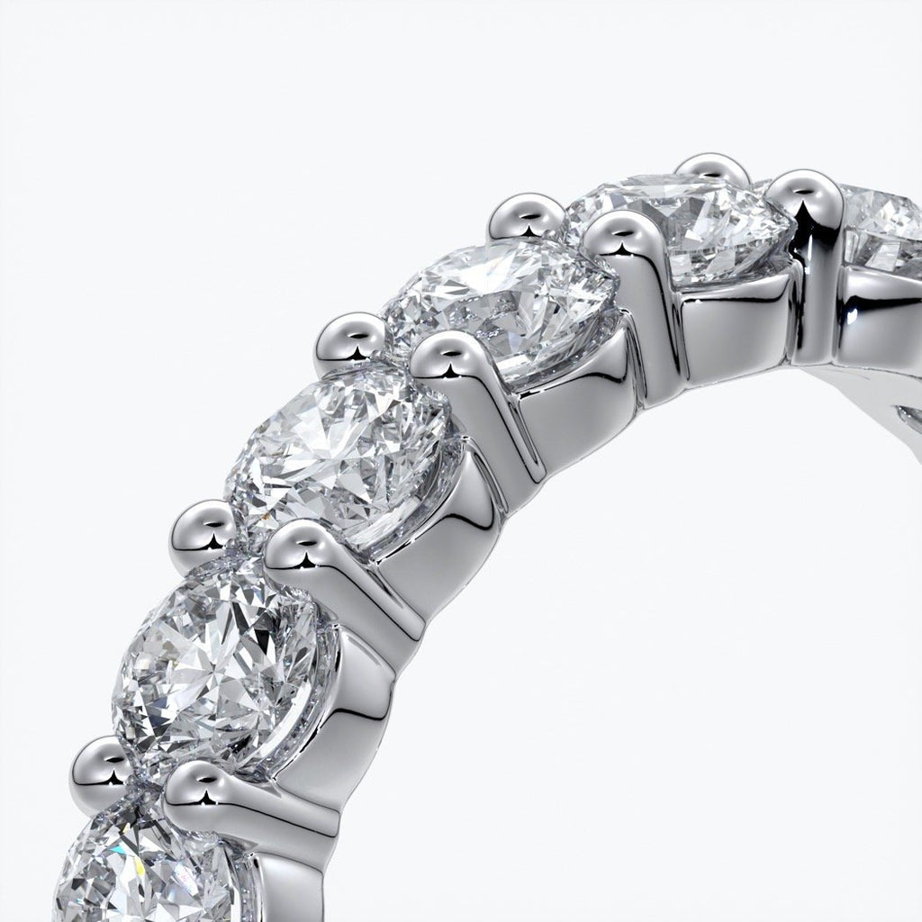 Cassandra Wedding ring scalloped diamond band 2 claws 3mm platinum